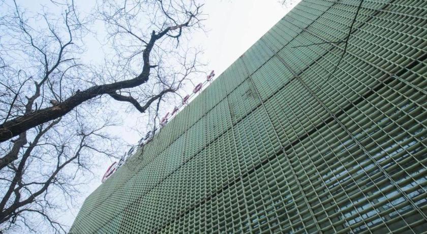 Hotel Kapok Wangfujing 4*